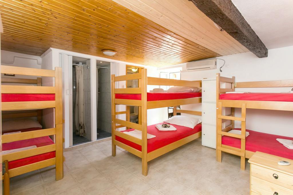 The City Place Hostel Дубровник Экстерьер фото